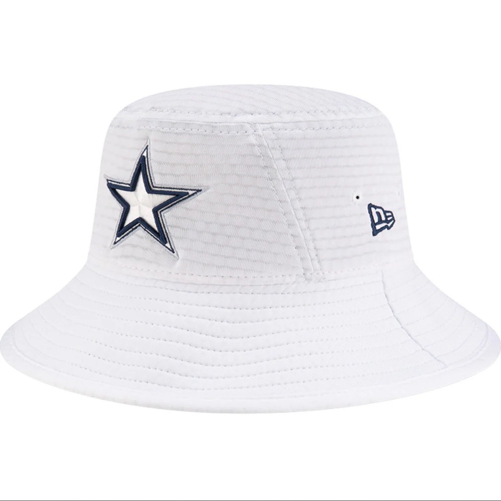 DALLAS COWBOYS 2024 OFFICIAL TRAINING CAMP NFL NEW ERA STRETCH BUCKET HAT WHITE